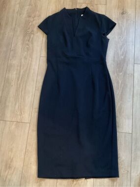 Calvin Klein navy classic elegant Midi Sheath Dress